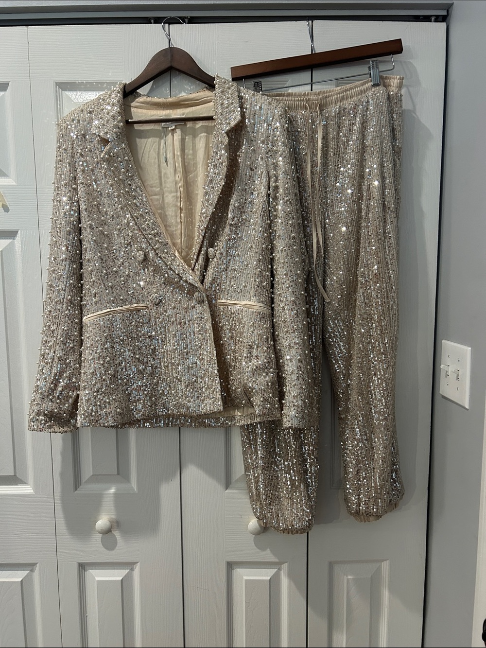 Sequined Beige Blazer and Pants Set
